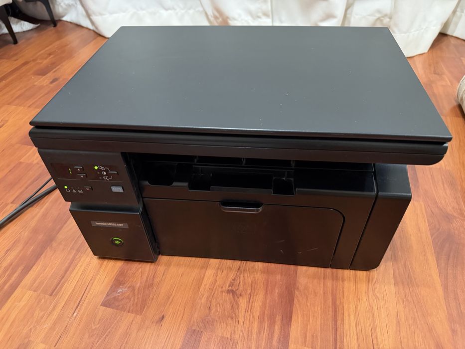 Продам принтер 3 в 1 hp m1132