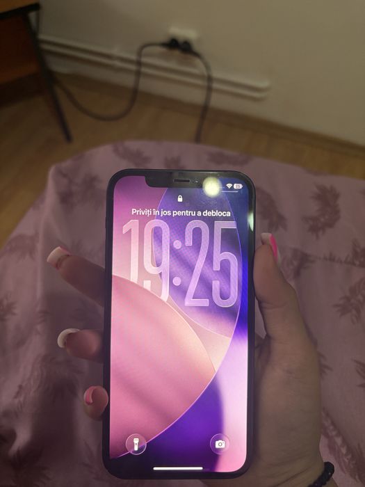 Iphone 12 , 128GB