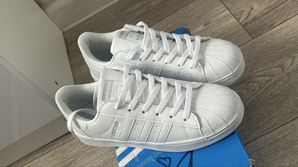 Adidas superstar 43размер