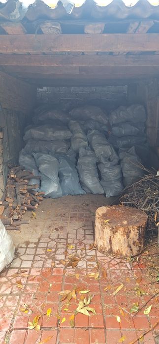 Мевали дарахтдан чиккан утин  сотилади