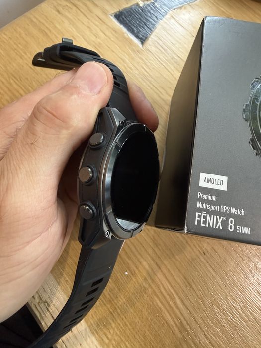 Garmin Fenix 8 AMOLED 51mm NOU - Factura, Garanție 24 luni + Curea noua