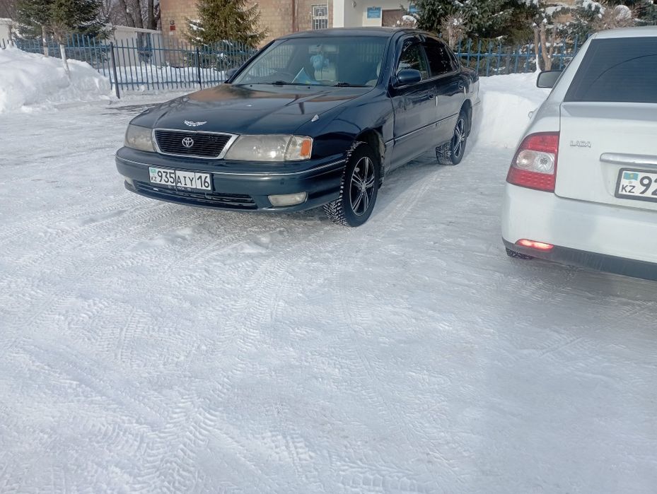 Тойота Авалон 1998 года