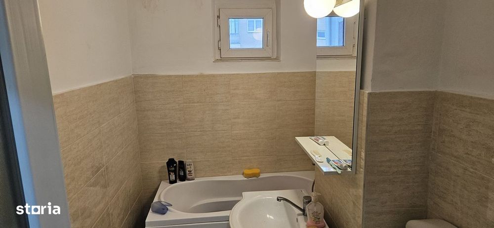 Vand apartament 2 camere in Deva, zona Constructorilor, etaj 3,