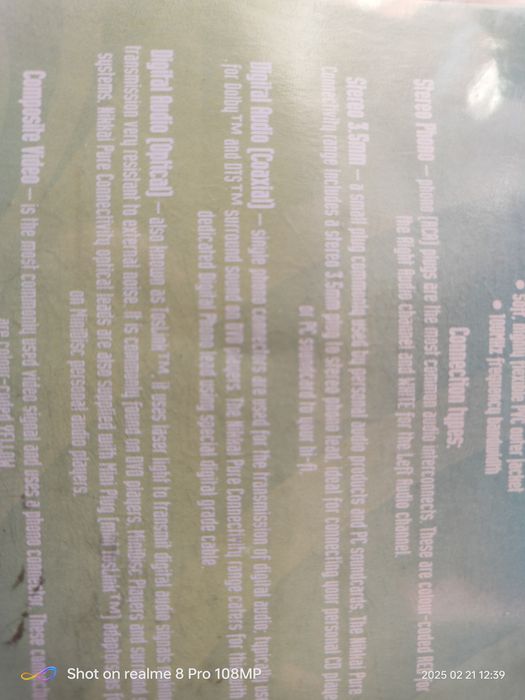 Cablu audio video jack la jack.