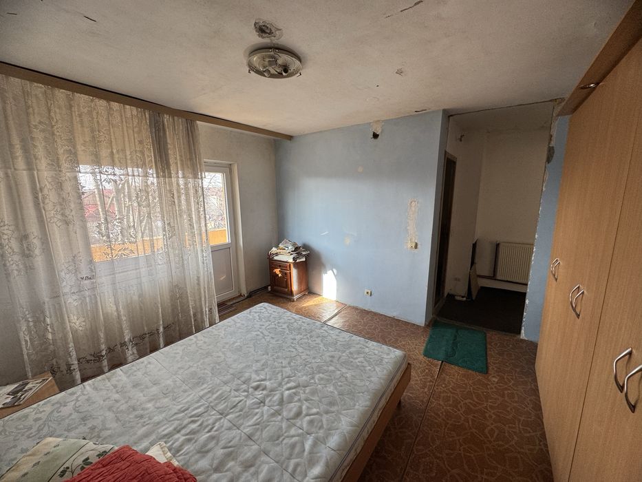 Apartament 4 camere, Otopeni  102mp