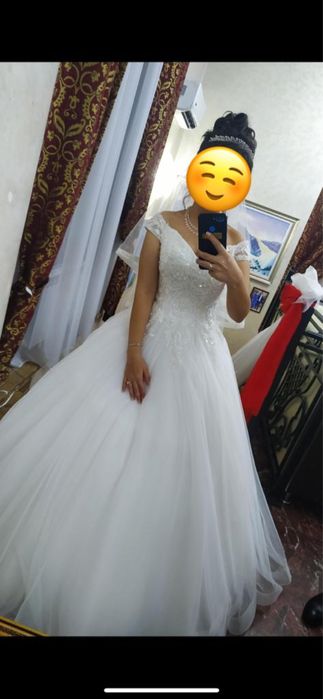 Свадебное белое пышное платье!