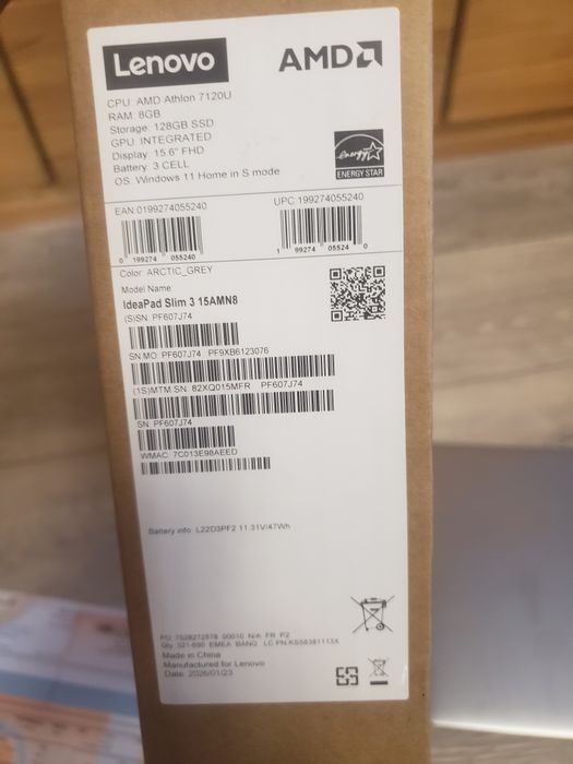 Vând  Laptop lenovo