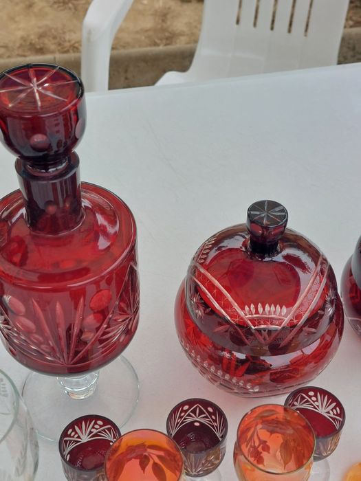 Vand setul de cristal.
