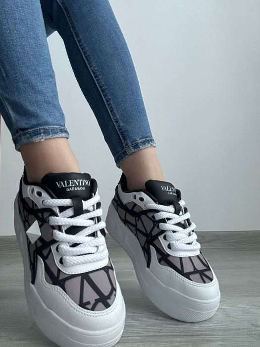 Valentino Garavani marimi 36-40