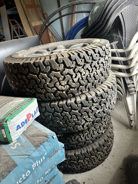 Jante + Anvelope 235/65/R17