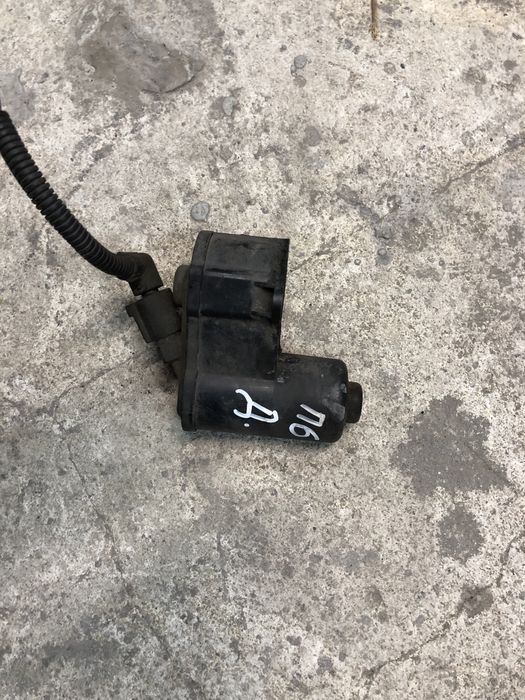 Моторче ръчна спирачка Пасат 6,7 VW Passat B7