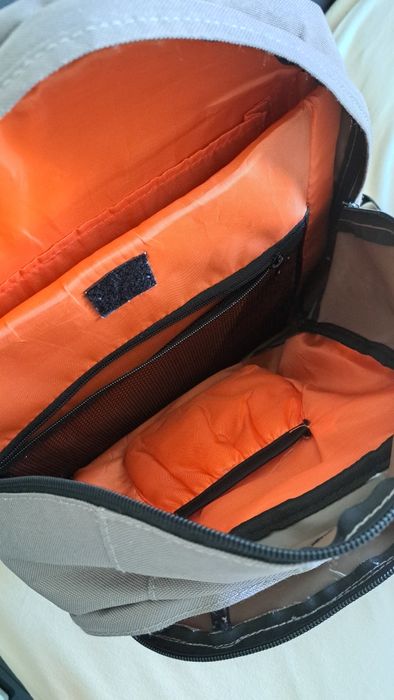 Ученическа раница Kirkens Bymisjon и Малка раничка Lol на Busquets