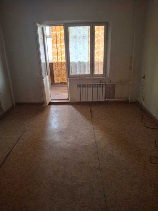 Срочно 4 хоналик квартира сотувда шахар марказида