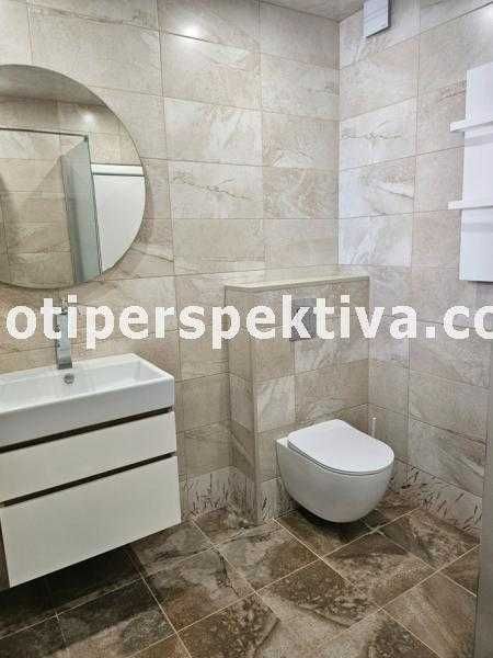 Продава се Тристаен апартамент в Пловдив, Остромила - 126 кв.м за 1508 €/кв.м - Снимка #13