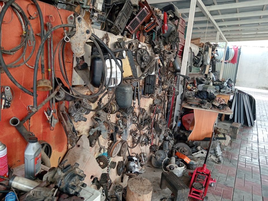 Митсубиси  спец вагон