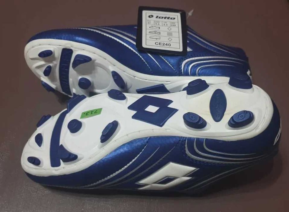 Ghete Fotbal Lotto Punto Flex, Shock-Off, marime 37, noi cu eticheta