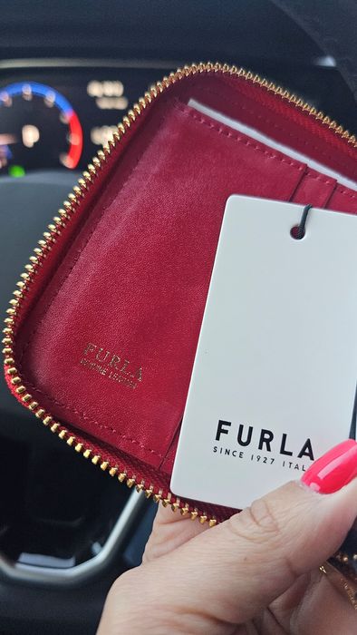 Портфейл FURLA 100% естествена кожа, чисто нов!