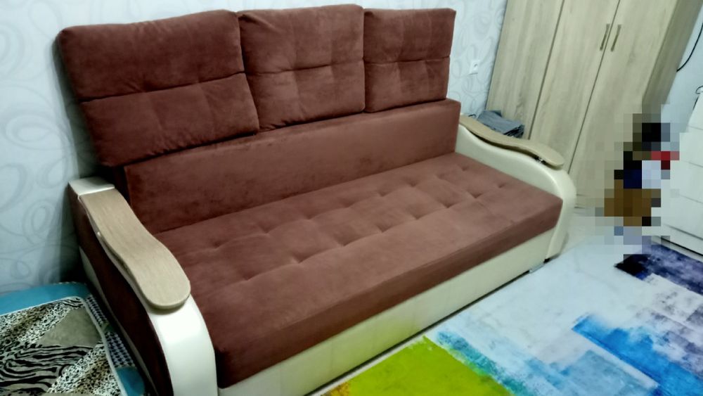 Диван с креслом складные