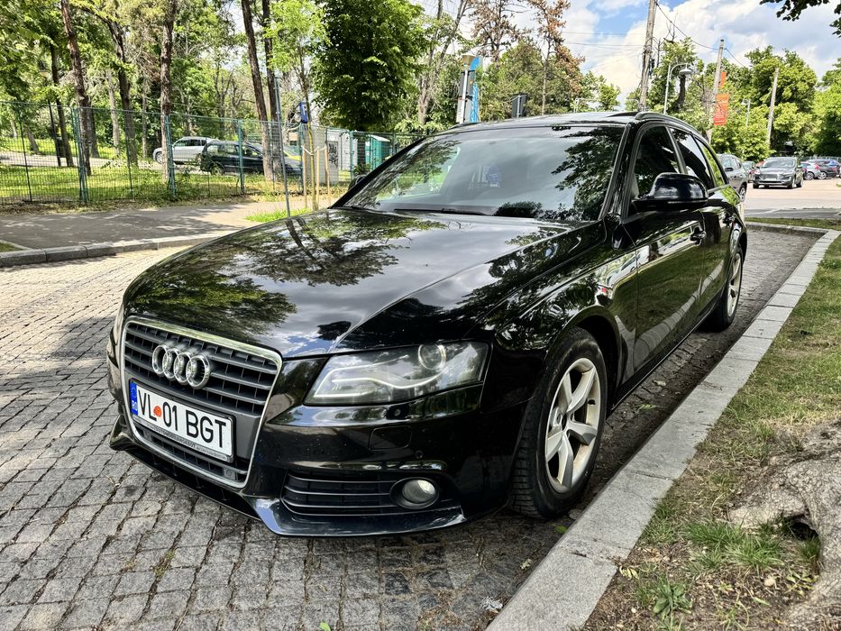 Audi A 4 B 8, model EXCLUSIV, hidramata, motor 2.0 CAGA 143 cai