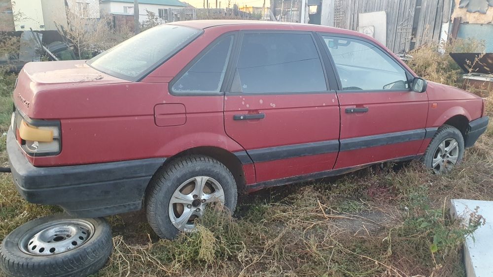 Фольсфаген пассат