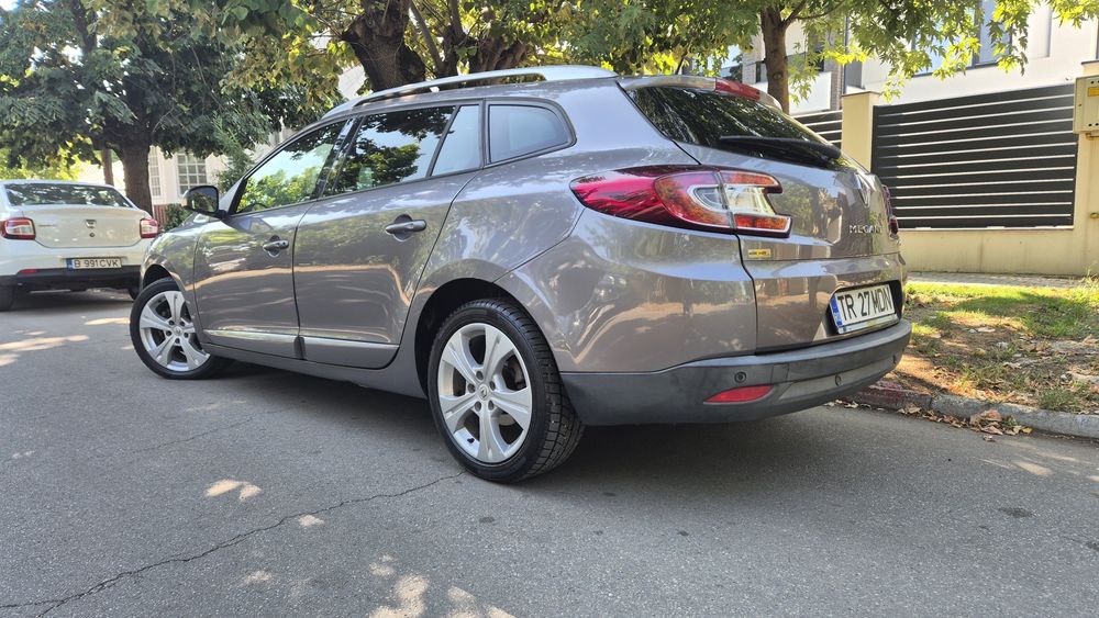 RENAULT Megane 2012 — imagine 4