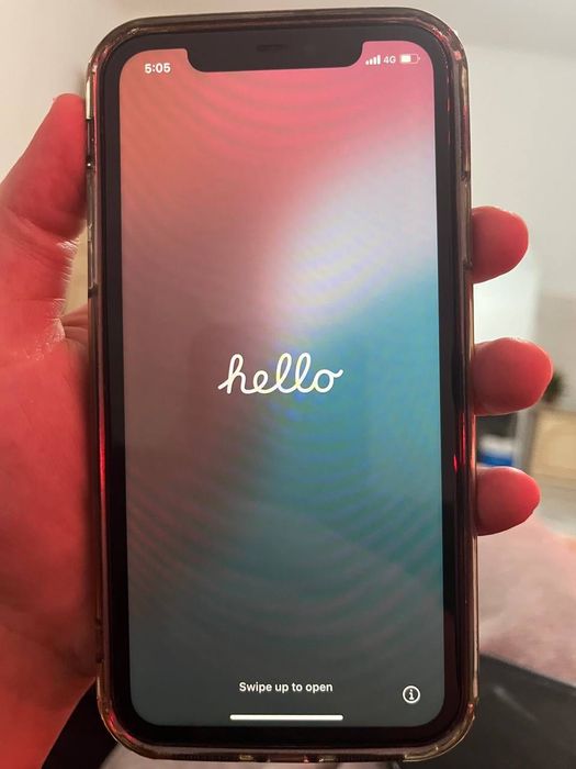 Продам айфон 11 в хорошем состоянии