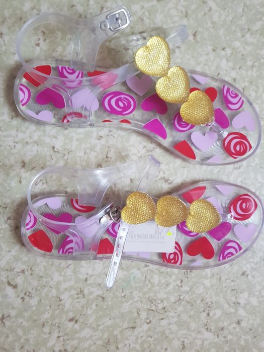 Сланцы - босоножки пляжные