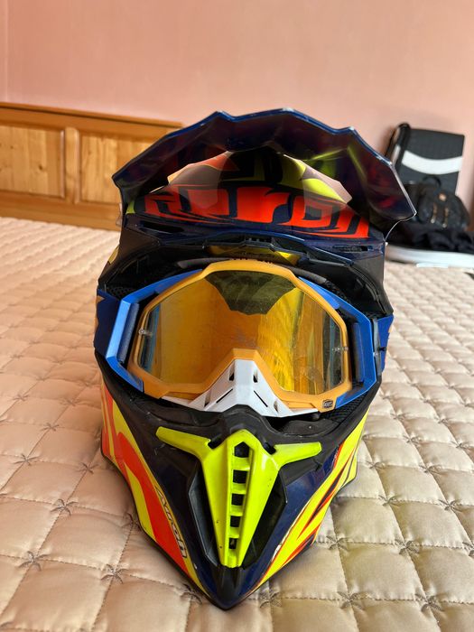 Кросова каска + очила