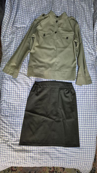 Продам военный костюм на девочку. б/у