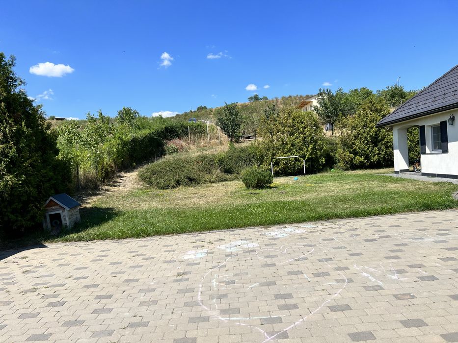 Casă individuală Iris, | 121 mp utili | Teren 912 mp | Curte si panorama superbă