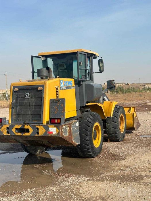 XCMG LW300FV pogruzchik