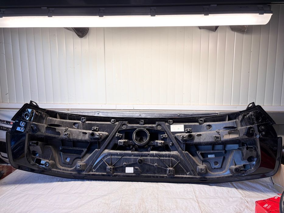 Заден капак • BMW iX (2021-)