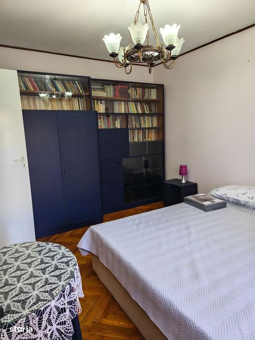 Apartament 3 camere decomandat, Grivitei – lângă Colina Universității