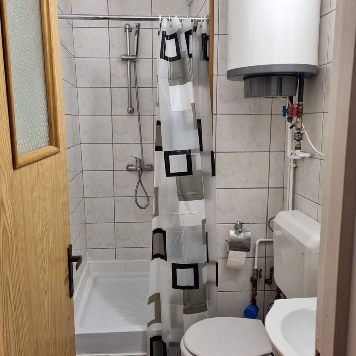 De închiriat garsoniera