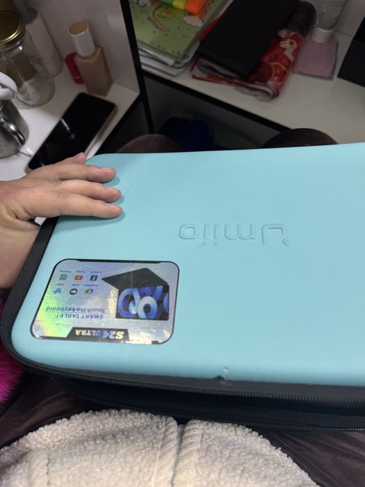 продам планшет состояния хороший