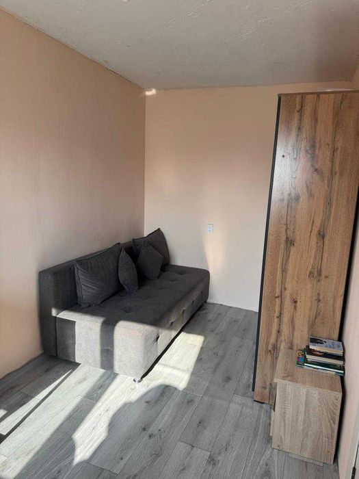 продам 2-х ком. квартиру в центре города