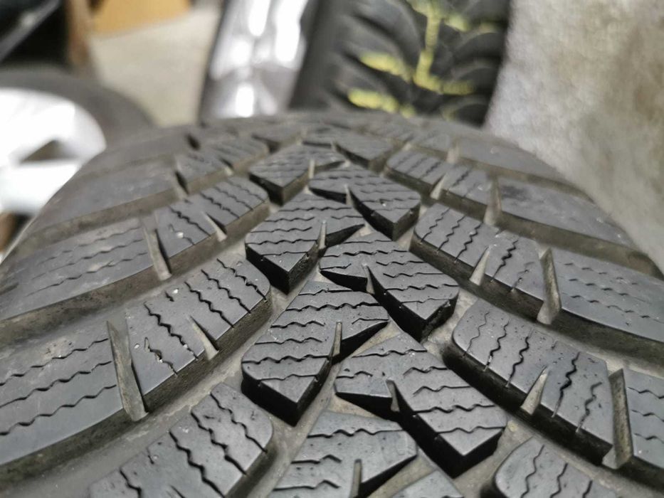 Jante Originale Toyota CHR / Rav 4. R17 cu anvelope de iarna