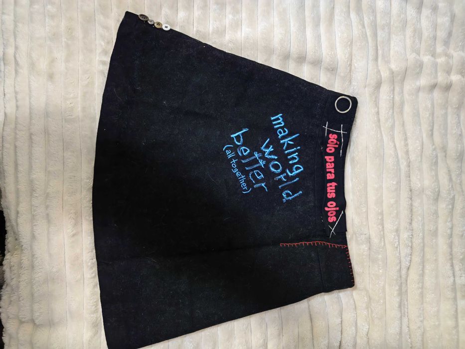 Оригинални поли Desigual. Различни модели.