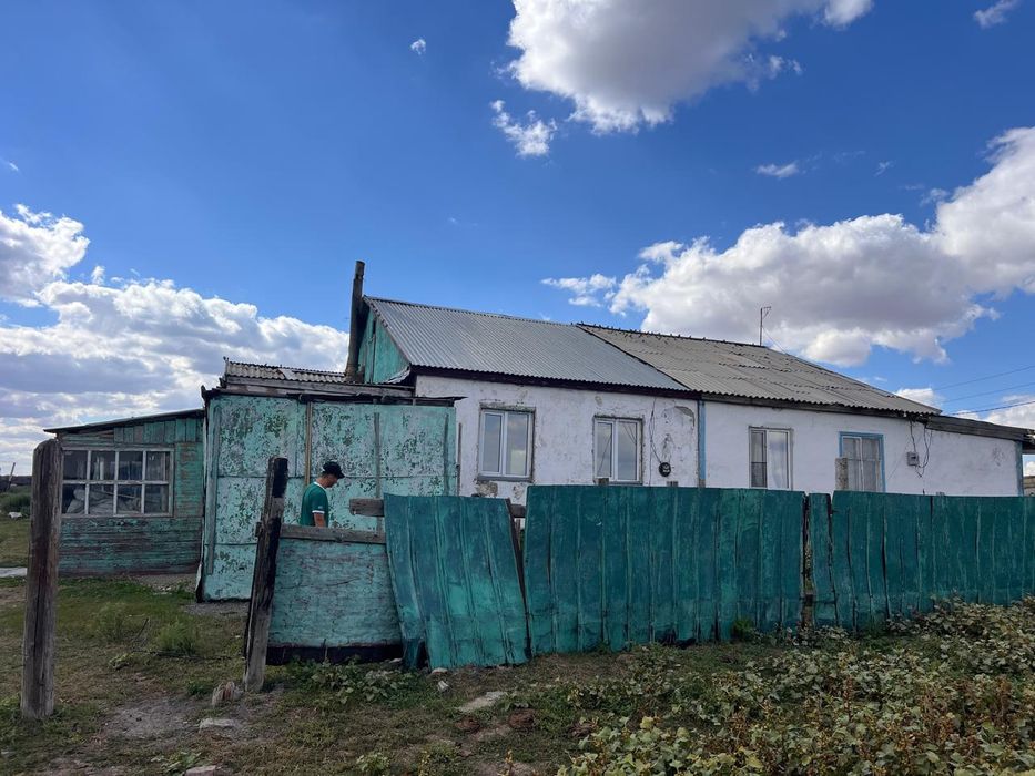 Продается 4 комнатный дом селе Самарканд