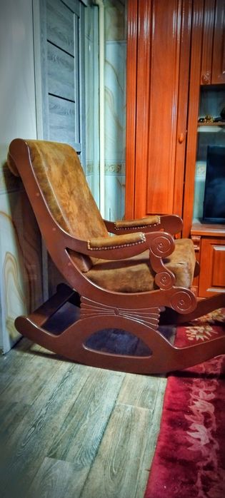 Продам кресла ручной работы новые пара