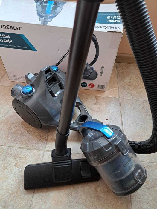 Прахосмукачка Silver Crest Vacuum cleaner с контейнер /без торбичка/
