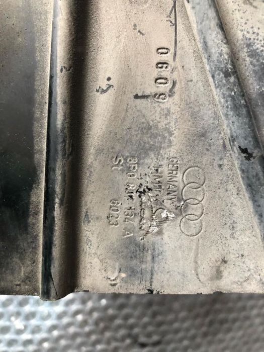 suport amortizor dreapta audi a3 8p 2010