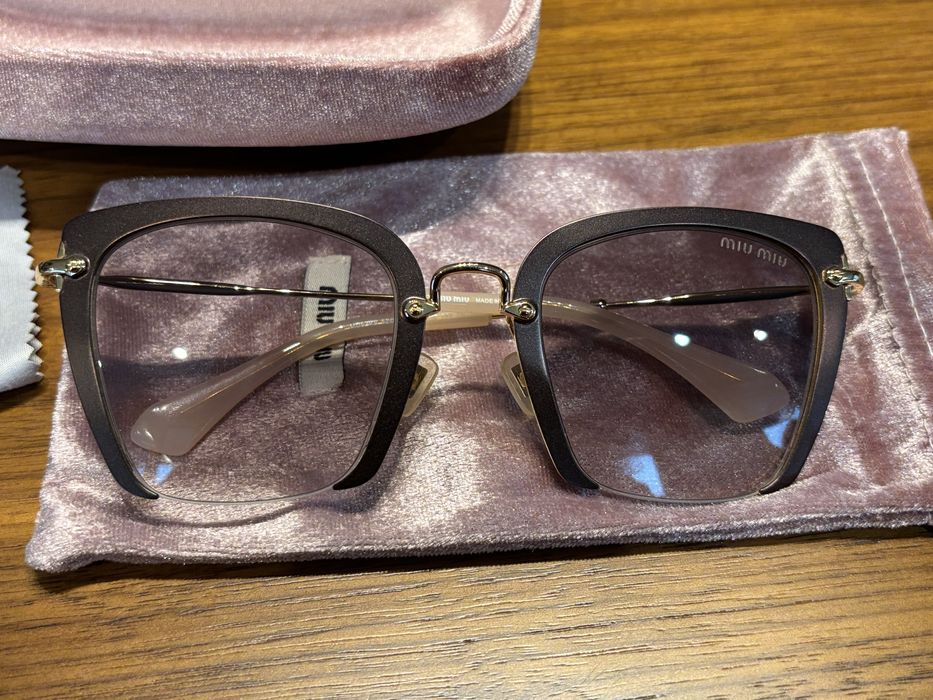 Дамаки слънчеви очила-Miu-Miu