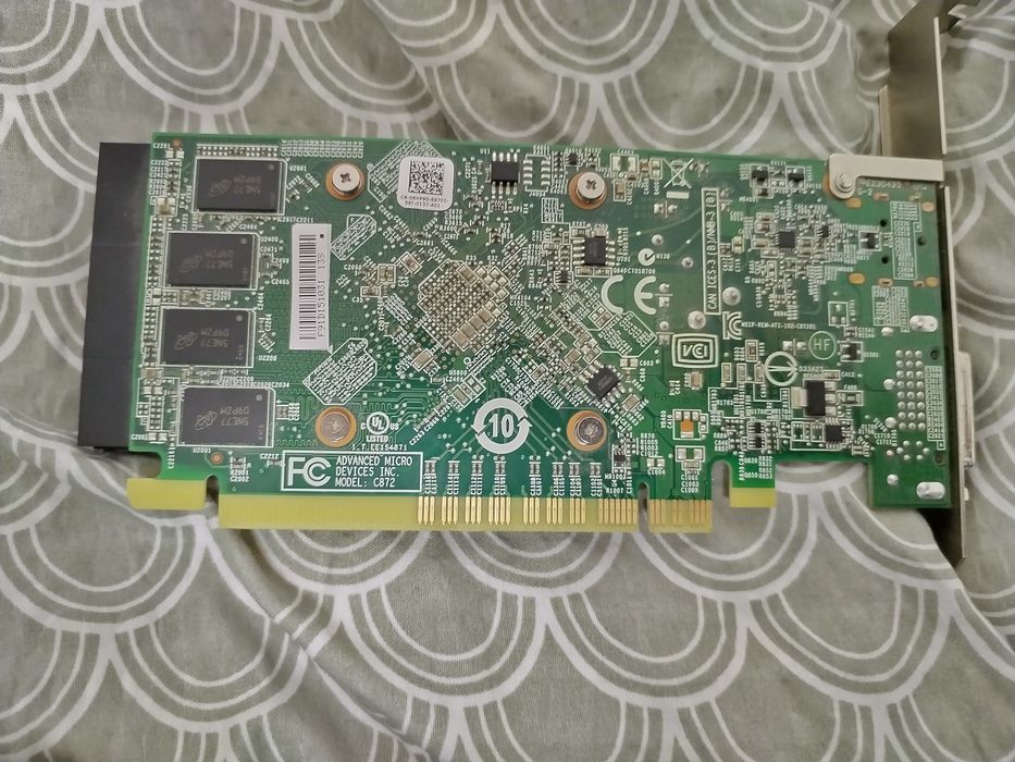 Placa video AMD Radeon R7 350x 4GB