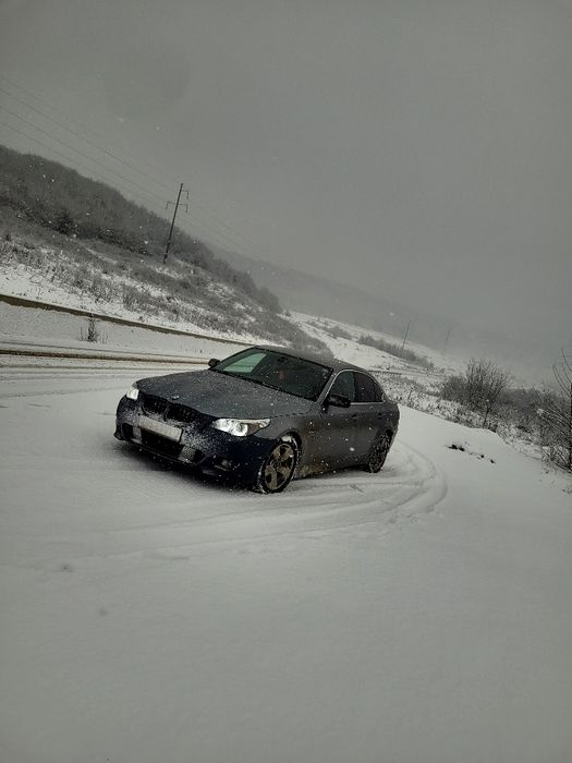 Vând bmw e60 530 d