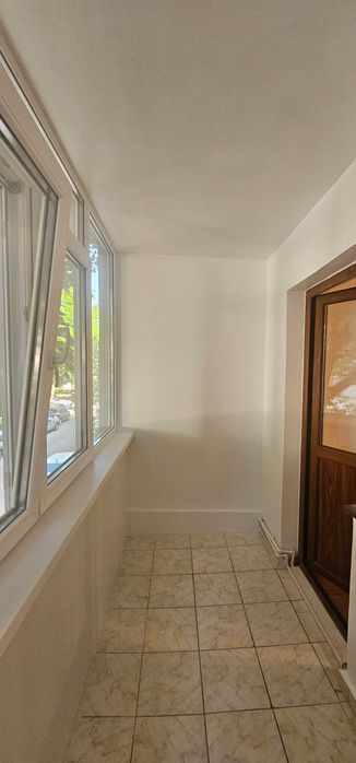 Apartament 3 camere de vanzare