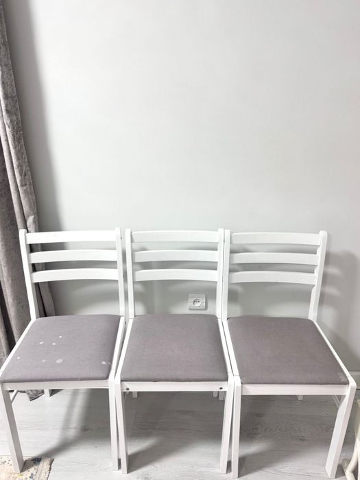 Продам стулья в хорошем состояний