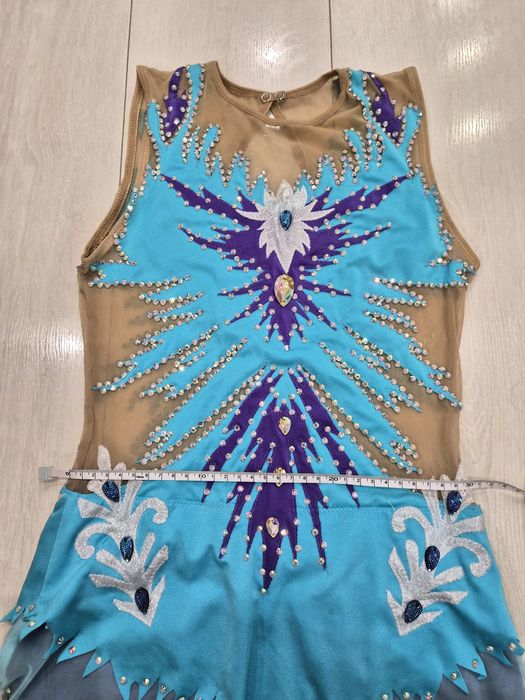 Трика за художествена гимнастика