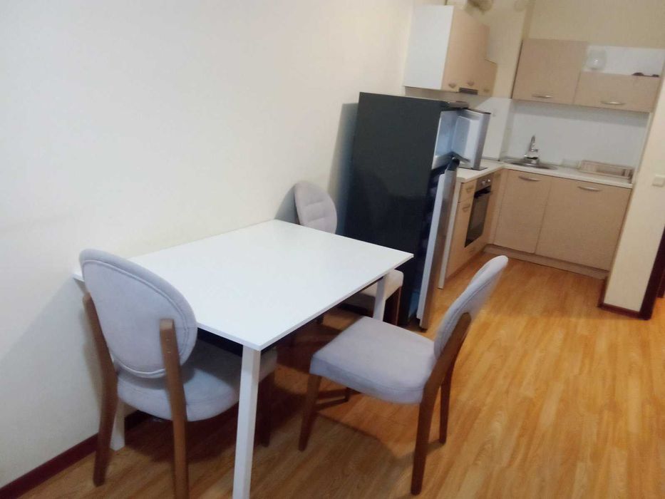 Дава се под наем Двустаен апартамент в Бургас, Зорница - 54 кв.м за 229.5 € - Снимка #7