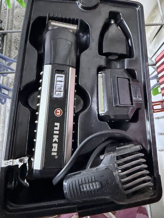 Триммер nikai  для волосы и для бороды .